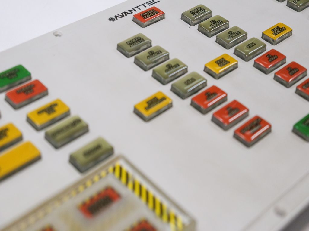 avanttec_teclados_militares_5